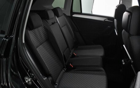 Volkswagen Tiguan II, 2020 год, 2 387 000 рублей, 7 фотография