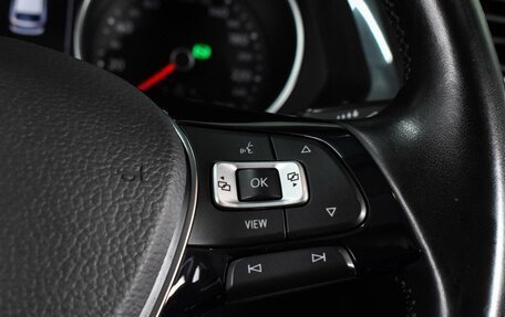 Volkswagen Tiguan II, 2020 год, 2 387 000 рублей, 16 фотография