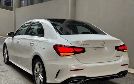 Mercedes-Benz A-Класс, 2023 год, 1 982 027 рублей, 5 фотография