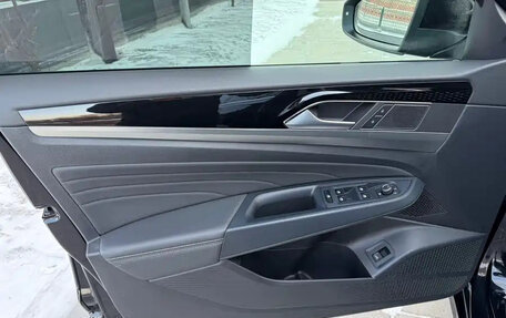 Volkswagen Passat B8 рестайлинг, 2023 год, 2 411 757 рублей, 12 фотография