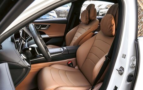 Mercedes-Benz E-Класс, 2024 год, 6 830 000 рублей, 12 фотография