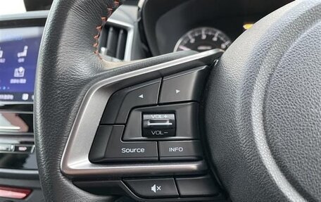 Subaru XV II, 2018 год, 1 490 000 рублей, 13 фотография