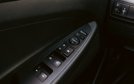 Hyundai Tucson III, 2015 год, 1 980 000 рублей, 19 фотография