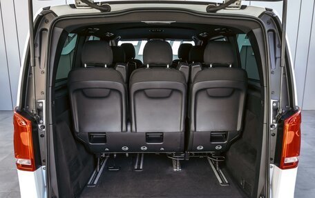 Mercedes-Benz V-Класс, 2019 год, 4 298 000 рублей, 26 фотография