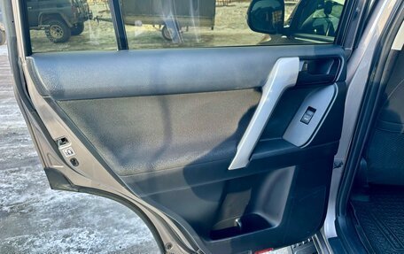 Toyota Land Cruiser Prado 150 рестайлинг 2, 2018 год, 4 690 000 рублей, 18 фотография