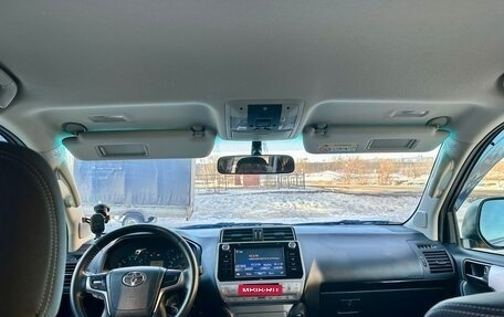 Toyota Land Cruiser Prado 150 рестайлинг 2, 2018 год, 4 690 000 рублей, 19 фотография