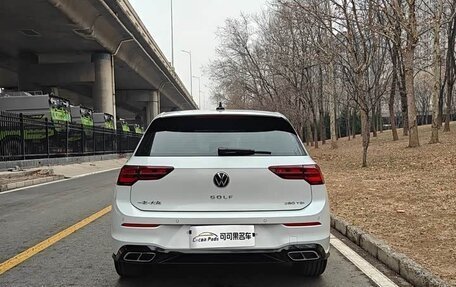 Volkswagen Golf VIII, 2023 год, 2 027 000 рублей, 6 фотография