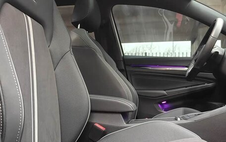 Volkswagen Golf VIII, 2023 год, 2 027 000 рублей, 20 фотография