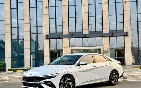 Hyundai Elantra, 2023 год, 1 537 600 рублей, 1 фотография