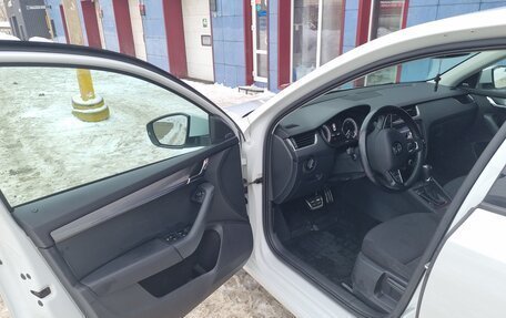 Skoda Octavia, 2017 год, 1 800 000 рублей, 8 фотография