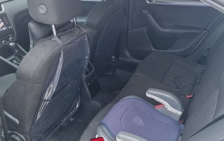 Skoda Octavia, 2017 год, 1 800 000 рублей, 11 фотография