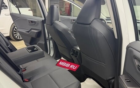 Toyota RAV4, 2025 год, 4 600 000 рублей, 34 фотография