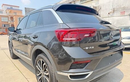 Volkswagen T-Roc I, 2022 год, 1 766 978 рублей, 6 фотография