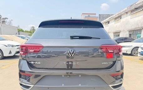 Volkswagen T-Roc I, 2022 год, 1 766 978 рублей, 5 фотография