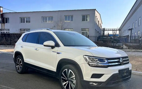 Volkswagen Tharu, 2023 год, 1 937 757 рублей, 3 фотография