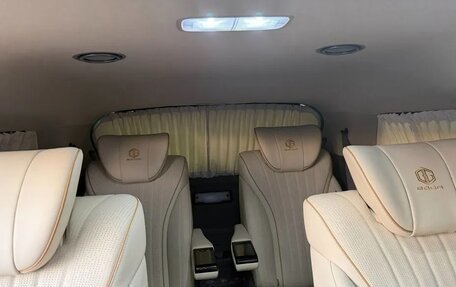 KIA Carnival, 2025 год, 7 344 757 рублей, 12 фотография