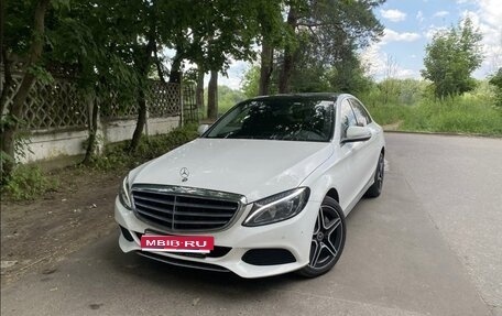 Mercedes-Benz C-Класс, 2015 год, 2 650 000 рублей, 1 фотография