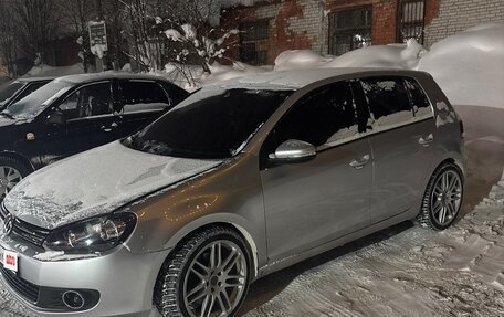 Volkswagen Golf VI, 2009 год, 580 000 рублей, 3 фотография