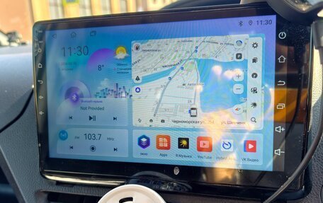 Toyota Voxy III, 2014 год, 2 050 000 рублей, 12 фотография