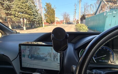 Toyota Voxy III, 2014 год, 2 050 000 рублей, 15 фотография