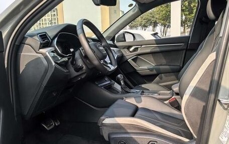 Audi Q3, 2022 год, 2 350 000 рублей, 3 фотография