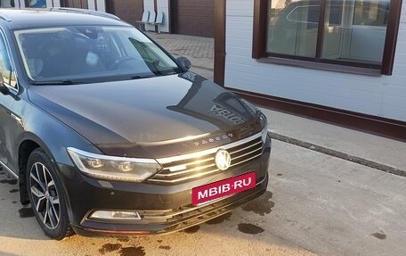 Volkswagen Passat B8 рестайлинг, 2017 год, 2 050 000 рублей, 2 фотография