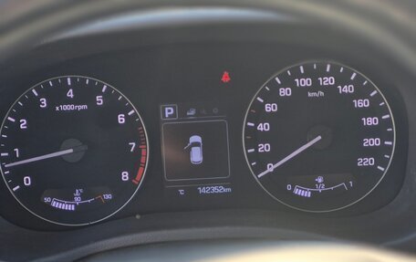 Hyundai Creta I рестайлинг, 2018 год, 1 910 000 рублей, 7 фотография