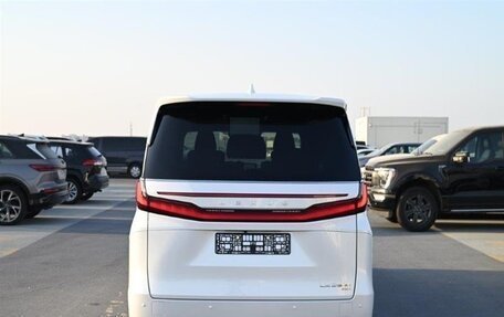 Lexus LM, 2024 год, 16 600 333 рублей, 3 фотография