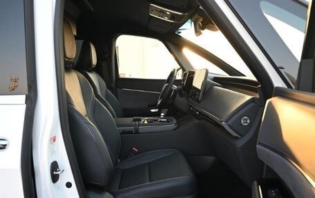 Lexus LM, 2024 год, 16 600 333 рублей, 6 фотография