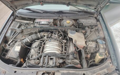 Audi A6, 1998 год, 280 000 рублей, 6 фотография