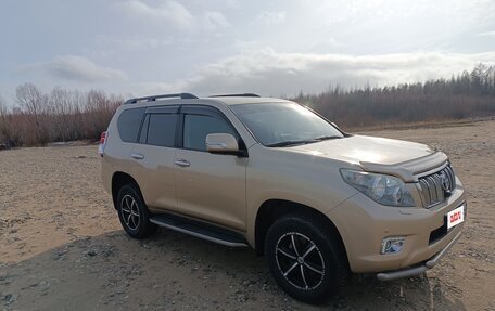 Toyota Land Cruiser Prado 150 рестайлинг 2, 2010 год, 2 900 000 рублей, 2 фотография