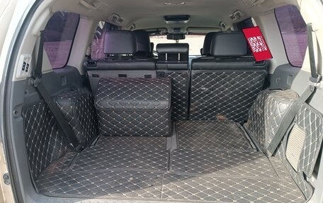 Toyota Land Cruiser Prado 150 рестайлинг 2, 2010 год, 2 900 000 рублей, 10 фотография