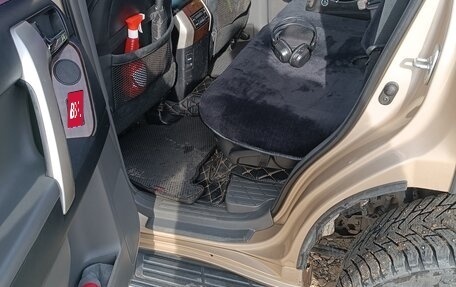 Toyota Land Cruiser Prado 150 рестайлинг 2, 2010 год, 2 900 000 рублей, 14 фотография