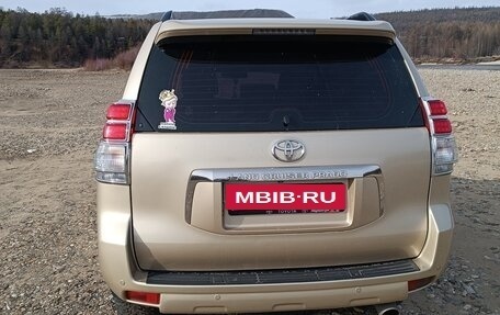 Toyota Land Cruiser Prado 150 рестайлинг 2, 2010 год, 2 900 000 рублей, 11 фотография