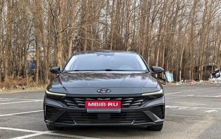 Hyundai Elantra, 2023 год, 1 493 260 рублей, 2 фотография