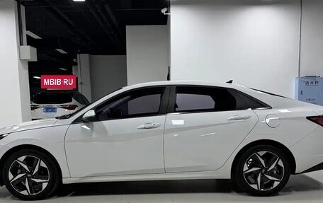 Hyundai Elantra, 2021 год, 1 182 420 рублей, 8 фотография