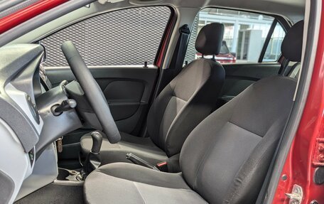 Renault Logan II, 2014 год, 680 000 рублей, 11 фотография