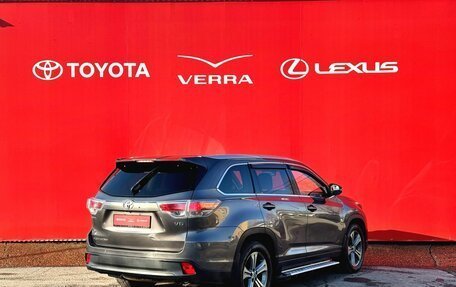 Toyota Highlander III, 2014 год, 2 650 000 рублей, 5 фотография