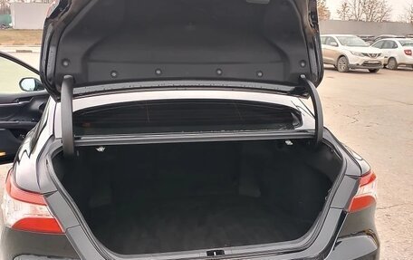 Toyota Camry, 2018 год, 2 500 000 рублей, 6 фотография