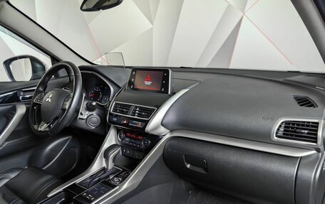 Mitsubishi Eclipse Cross, 2019 год, 2 035 000 рублей, 13 фотография