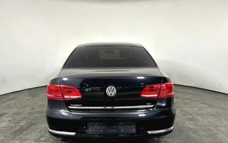 Volkswagen Passat B7, 2011 год, 1 070 000 рублей, 6 фотография