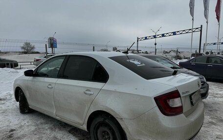 Skoda Rapid I, 2019 год, 1 000 000 рублей, 4 фотография