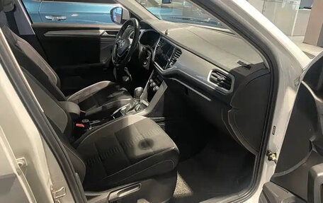 Volkswagen T-Roc I, 2021 год, 1 289 000 рублей, 6 фотография