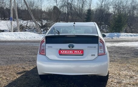 Toyota Prius, 2013 год, 1 250 000 рублей, 3 фотография