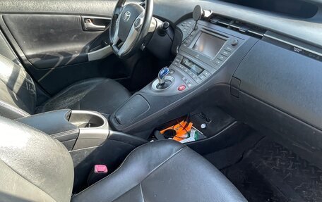 Toyota Prius, 2013 год, 1 250 000 рублей, 9 фотография