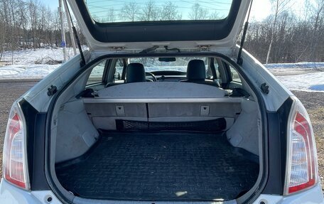 Toyota Prius, 2013 год, 1 250 000 рублей, 11 фотография