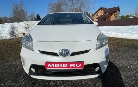 Toyota Prius, 2013 год, 1 250 000 рублей, 6 фотография