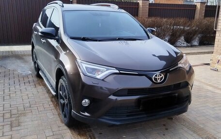 Toyota RAV4, 2019 год, 3 050 000 рублей, 3 фотография