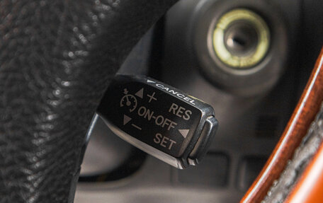 Toyota Land Cruiser Prado 120 рестайлинг, 2003 год, 1 499 000 рублей, 16 фотография