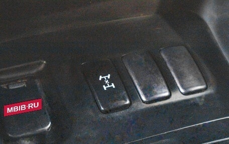 Toyota Land Cruiser Prado 120 рестайлинг, 2003 год, 1 499 000 рублей, 20 фотография